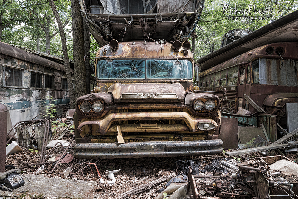 Richard Lewis Photography Airplane and Automotive Graveyard Workshop